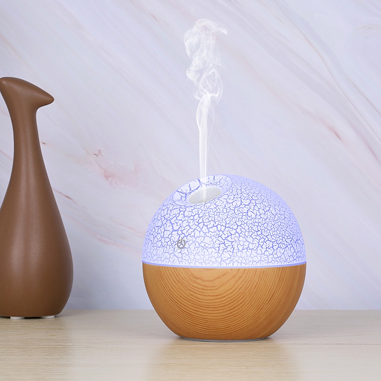 Taffware Ultrasonic Humidifier Essential Oil Diffuser RGB Light 130ml