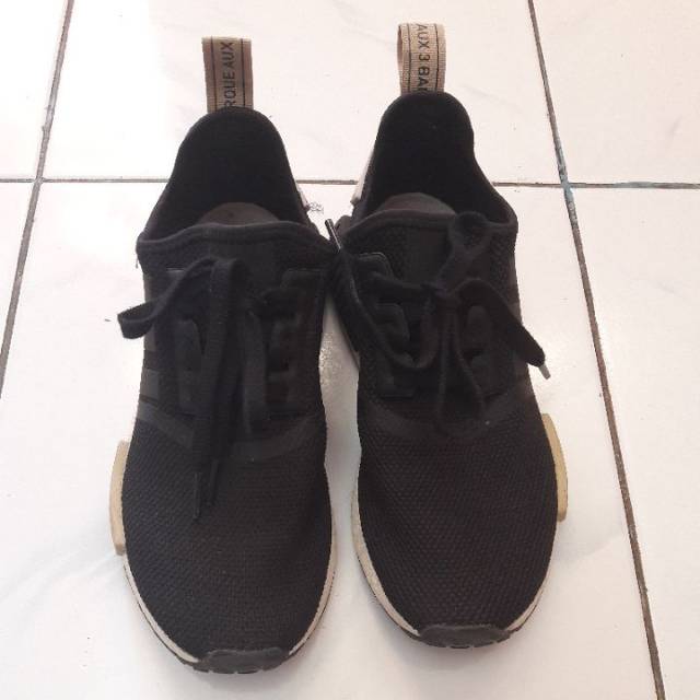 Adidas NMD R1 black