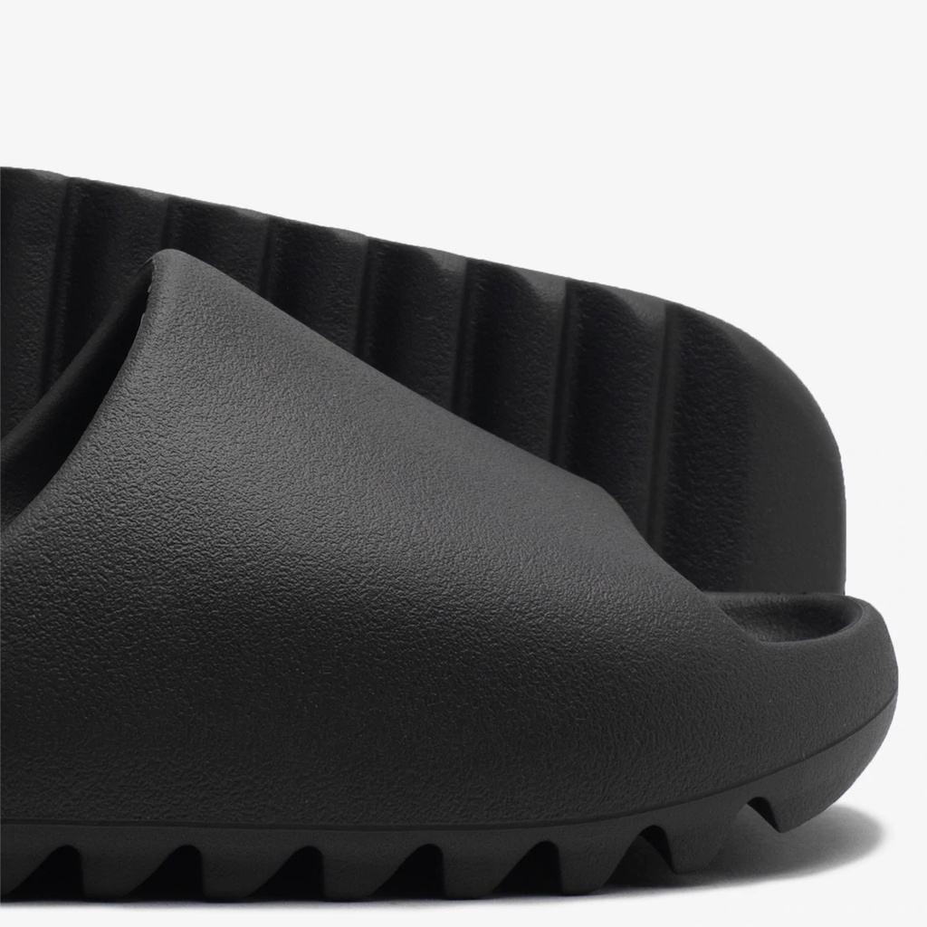 Yeezy Slides Onyx HQ6448 100% Authentic