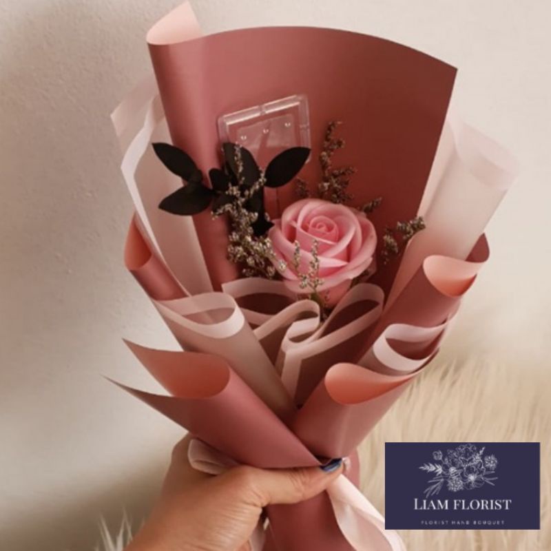 BUKET BUNGA ARTIFICIAL SIZE S/BUKET BUNGA MAWAR/BUKET 1 STEM BUNGA/BUKET WISUDA  ANNIVERSARY