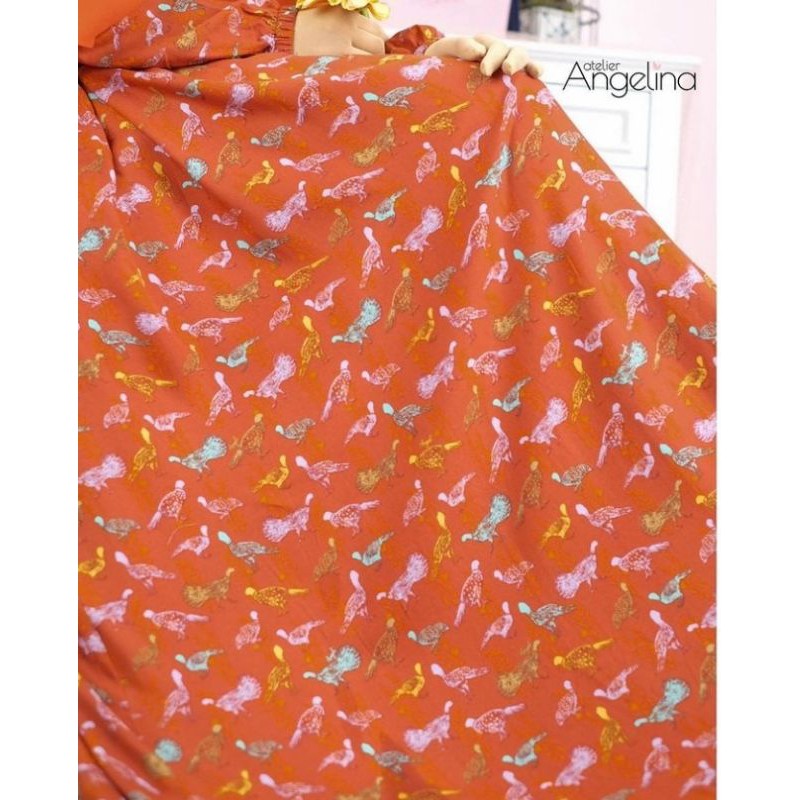 Peacock Deep Amber XL Atelier angelina