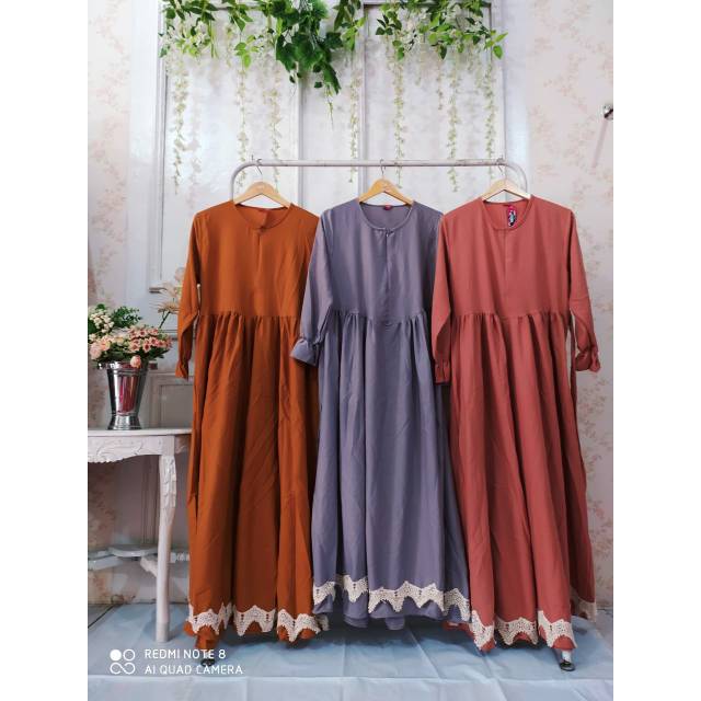 Gamis renda bawah