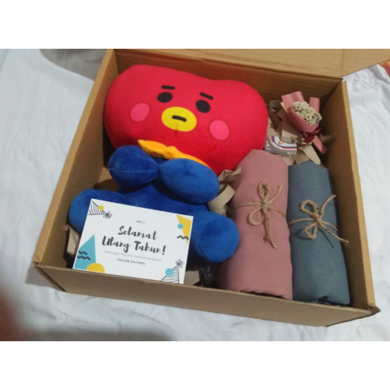 

hampers cewek/hampers hijab