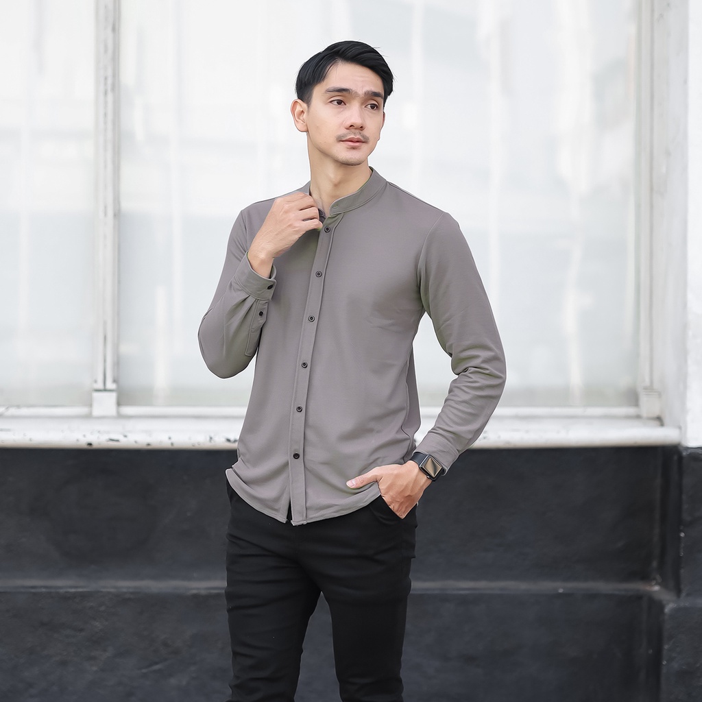 BROGUY Kemeja Pria Lengan Panjang Basic Polos Kerah Sanghai Casual Slimfit Size M - XXL