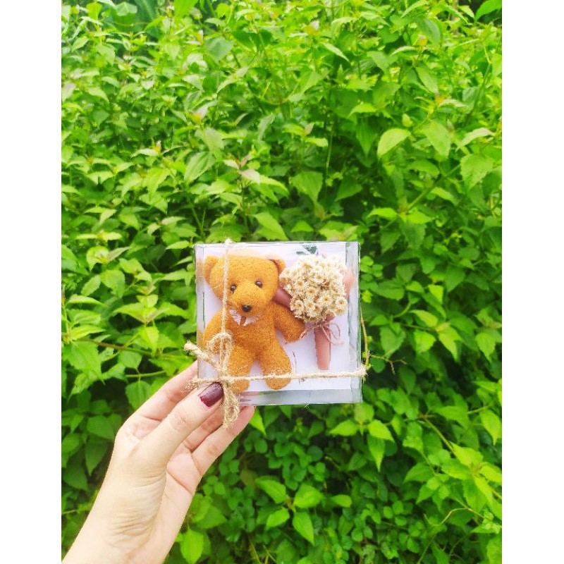 

GIFT BONEKA BUKET MINI // KADO ANNIV // KADO ULANG TAHUN // KADO WISUDA
