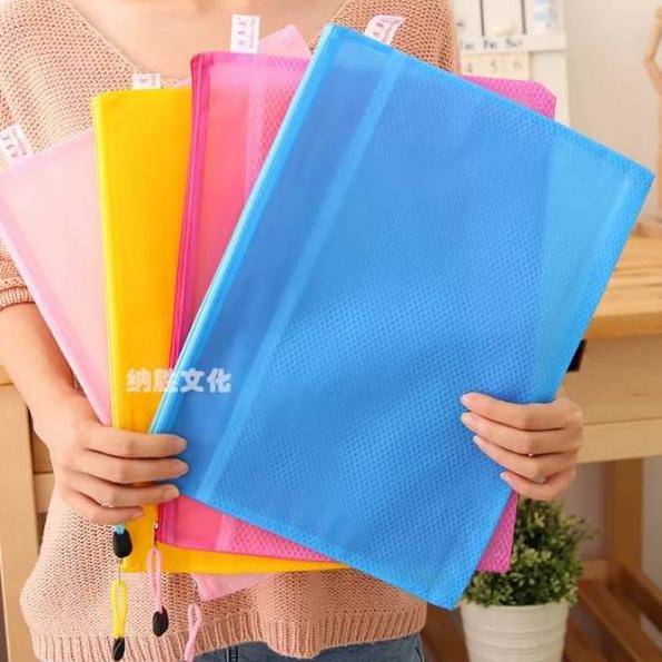 

FBRN File Folder Penyimpanan Dokumen Resleting / Map Warna B4, A3 flos475