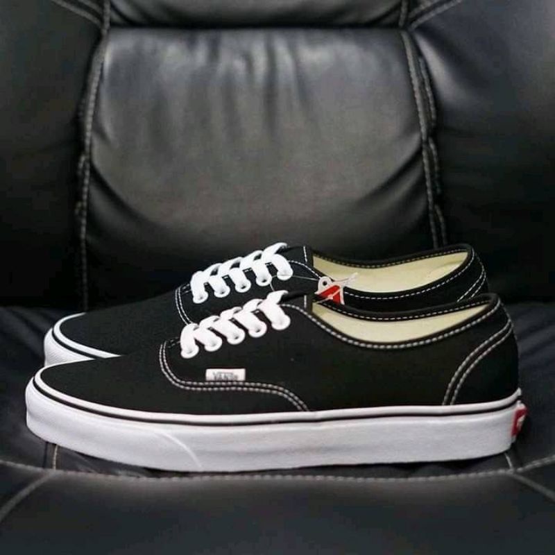 Vans Authentic &quot;Black White&quot;