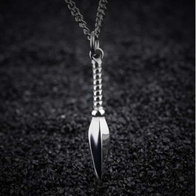 New personality cool spearhead titanium steel men's necklace tricolor