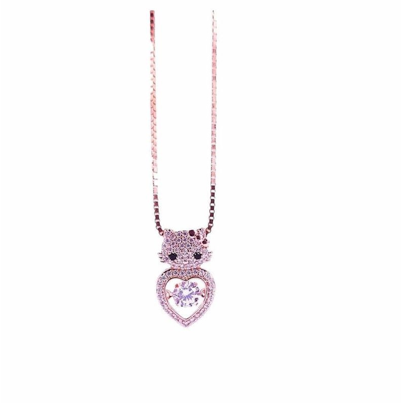 VIER PENDANT MAINAN KALUNG HELLO KITTY DANCING STONE