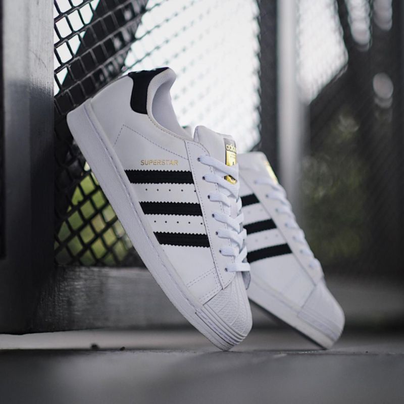 ADIDAS SUPERSTAR FOUNDATION WHITE BLACK