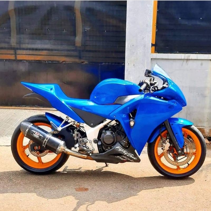 bodi belakang buntut balap dan kedok buta FULL BODY cbr 250r cbu thailand