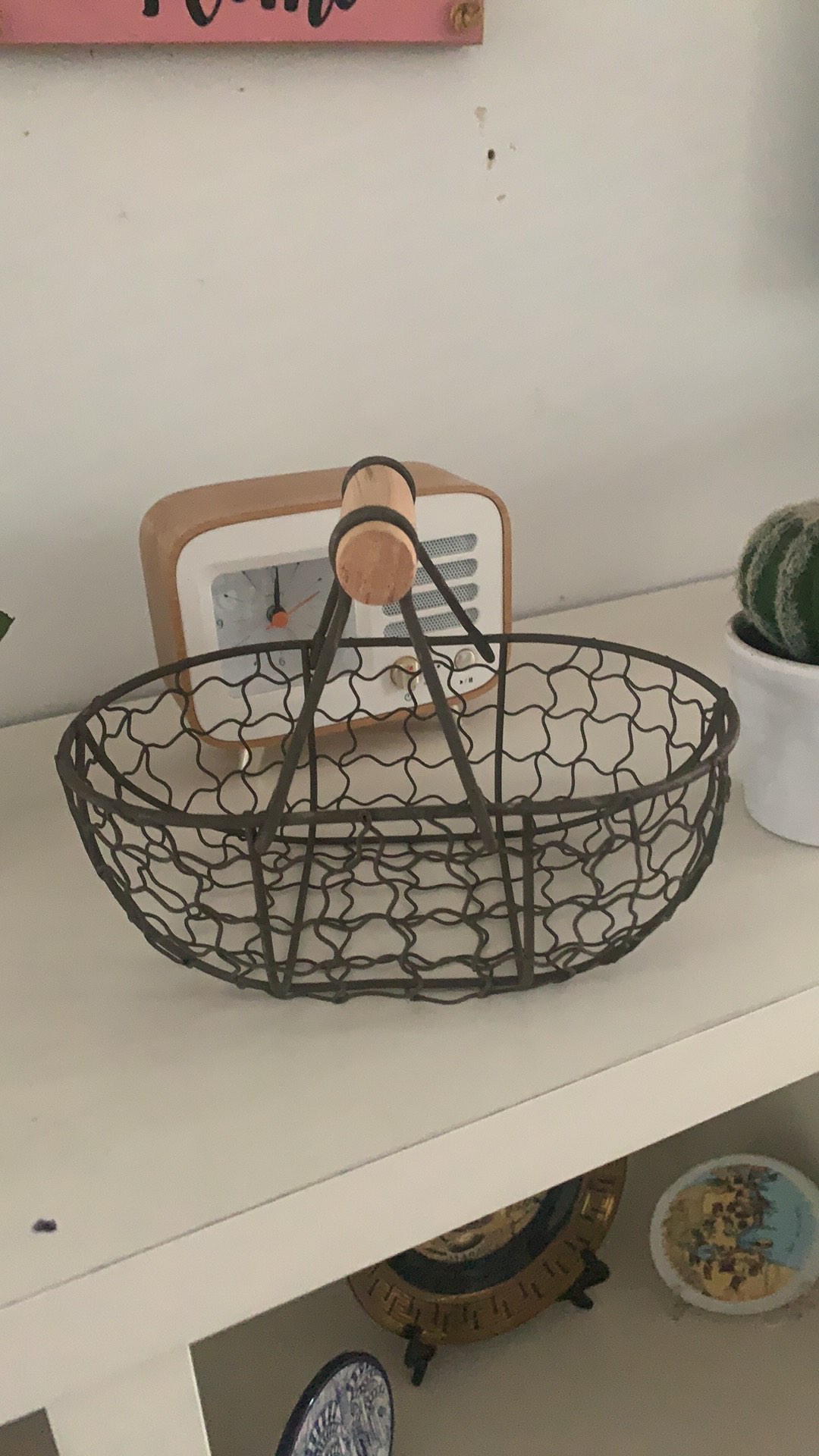 Keranjang Telur Besi