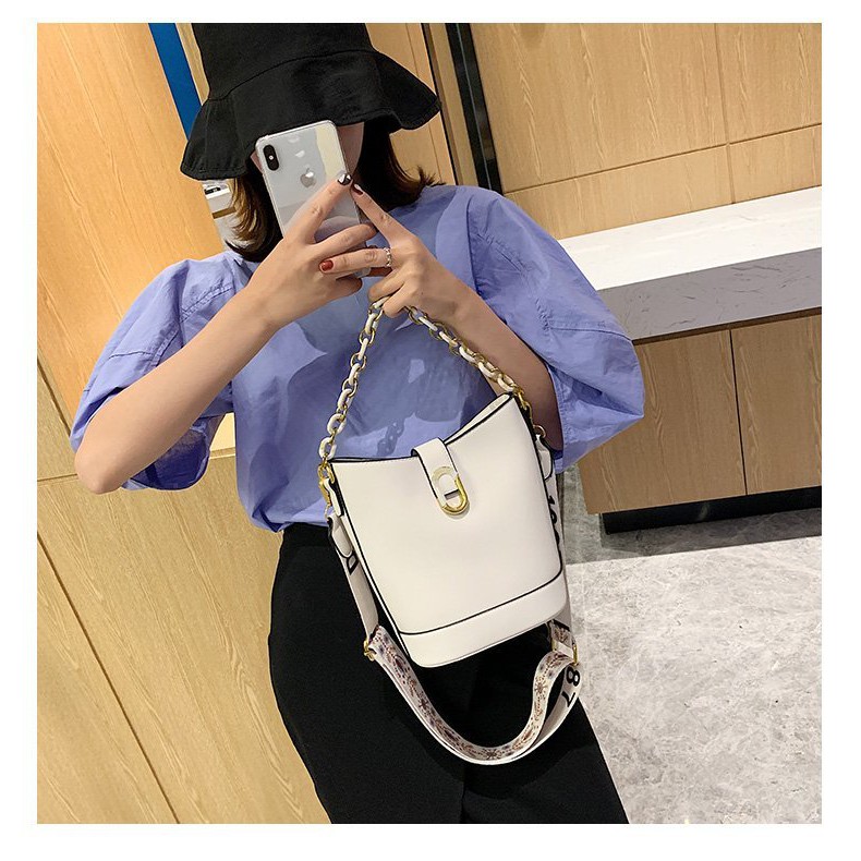 (2PC BISA IKG)GTBI99884628 New Arrival  !!!  Tas Selempang  Tas Wanita Import  Premium Terbaru