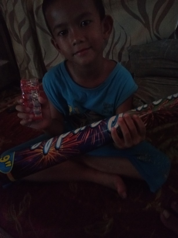 Kembang Api 8shots 1,9inchi