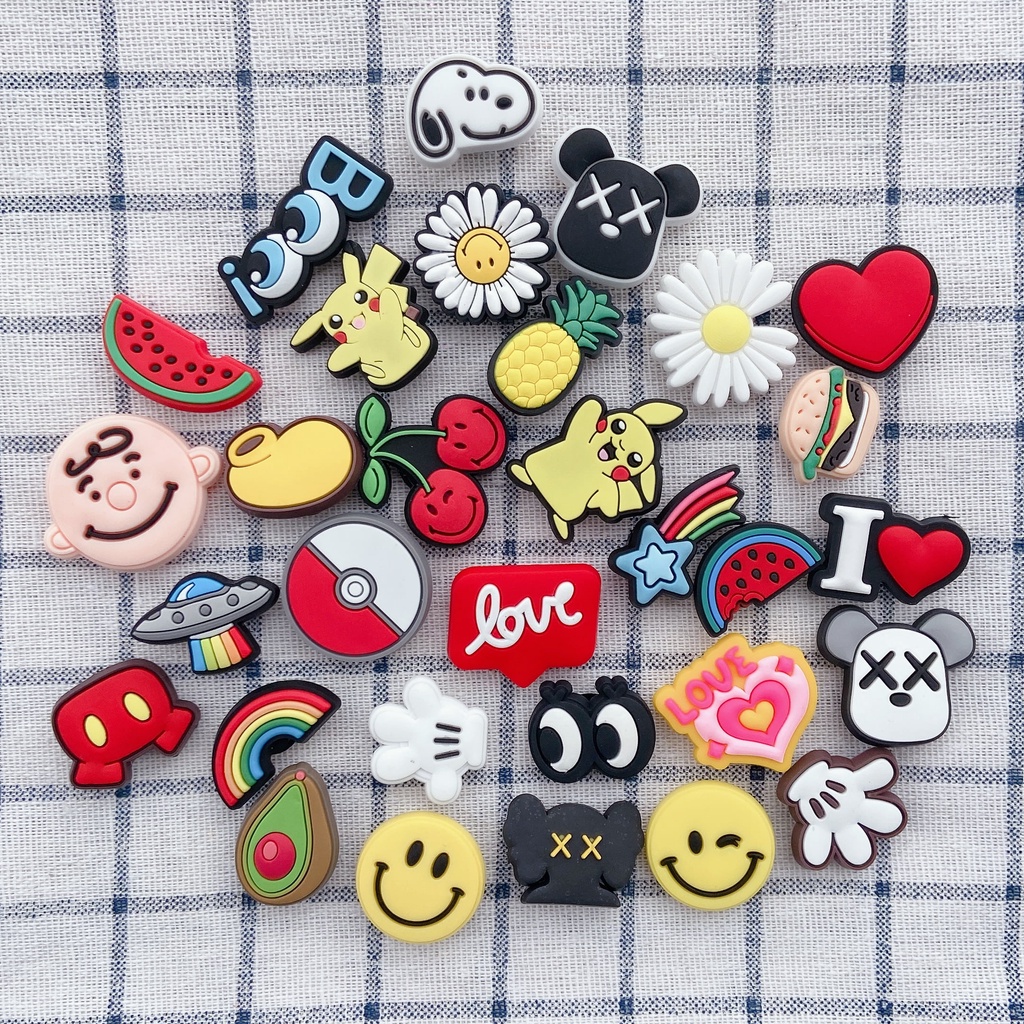 Croc Sepatu Anak Laki-Laki / Perempuan Model Kancing croc / jibz / croc / DIY