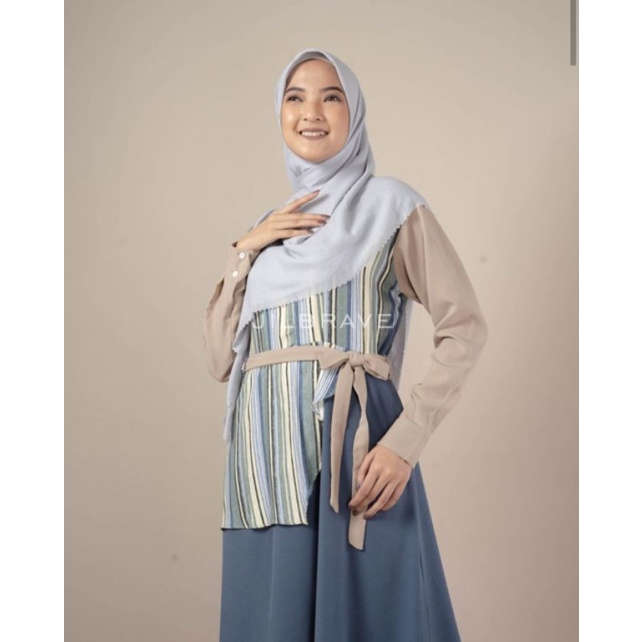 [PRELOVED] Eira Dress Blue Sapphire by Jilbrave Size L