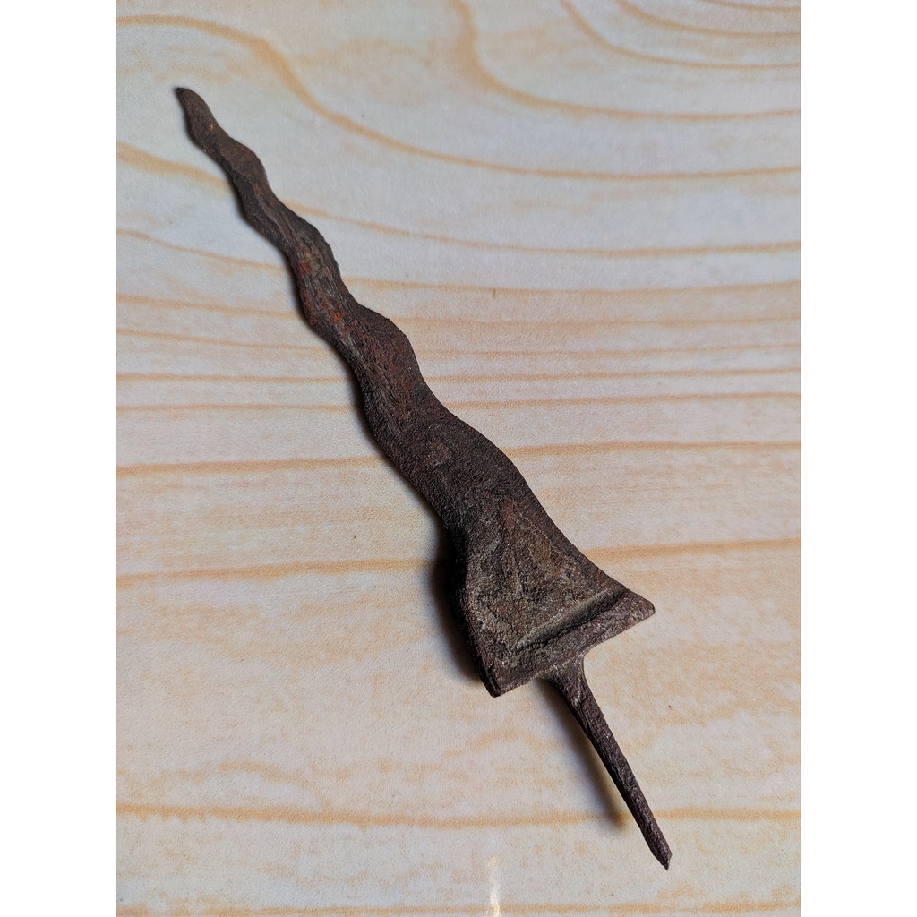 Pusaka Keris Kecil Luk 9 Sepuh
