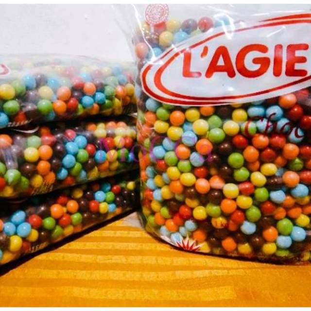 

FREE BUBBLE!! Lagie Choco Pink Warna isi Biskuit Coklat Kiloan Coklat Lagie GCM Pink GCM Warna