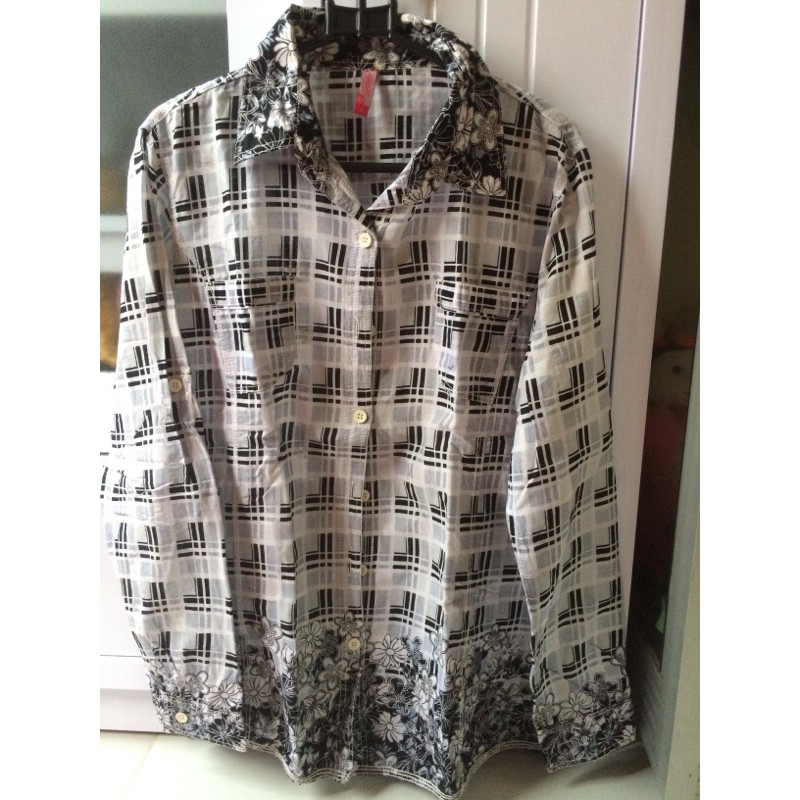 Preloved Shirt Rilley