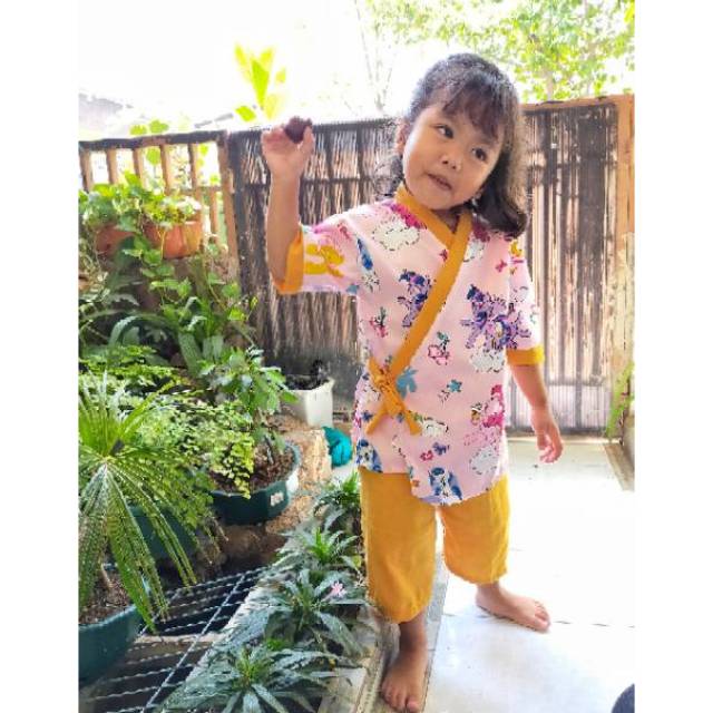 GROSIR KIMONO PIYAMA KIMONO ANAK MURAH 2-5 TH TERBARU