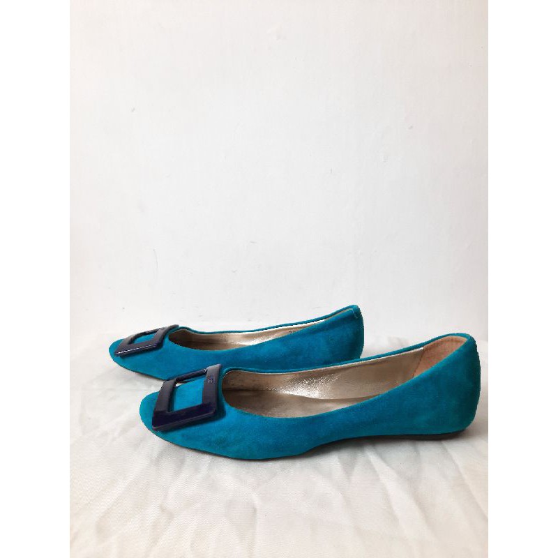 roger vivier flat shoes second