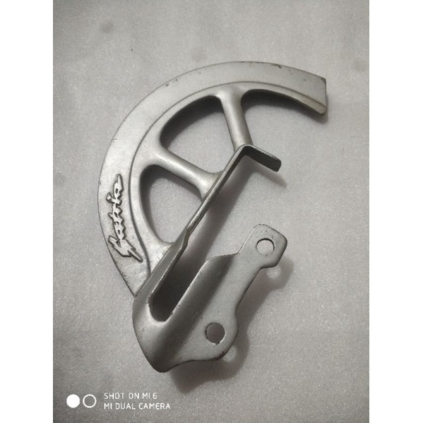 cover dics piringan cakram tutup piringan cakram depan Suzuki Satria 2tak satria 2tak cover tutup pe
