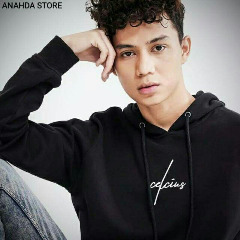 Celcius jaket sweater hitam C10024S Celcius sambung ready