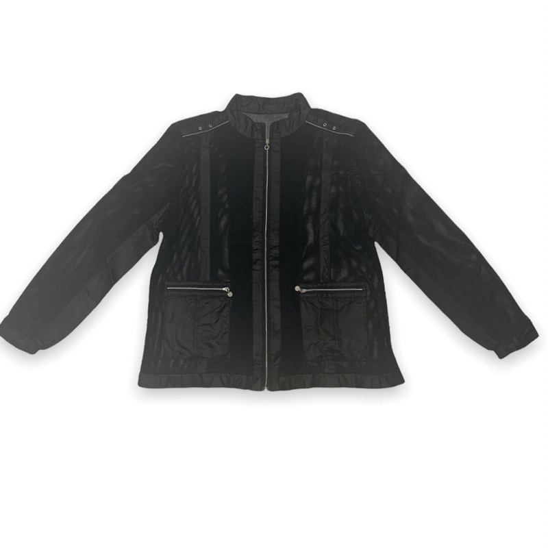 Jaket Jaring Wanita Hitam Casting