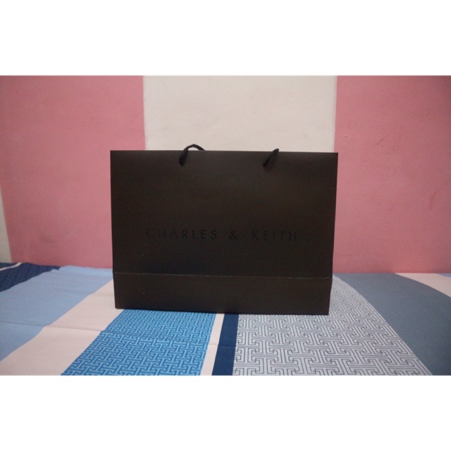 

Paperbag Charles and Keith / Paperbag CK / Paperbag Hush Puppies / Paperbag Charles&Keith Ori