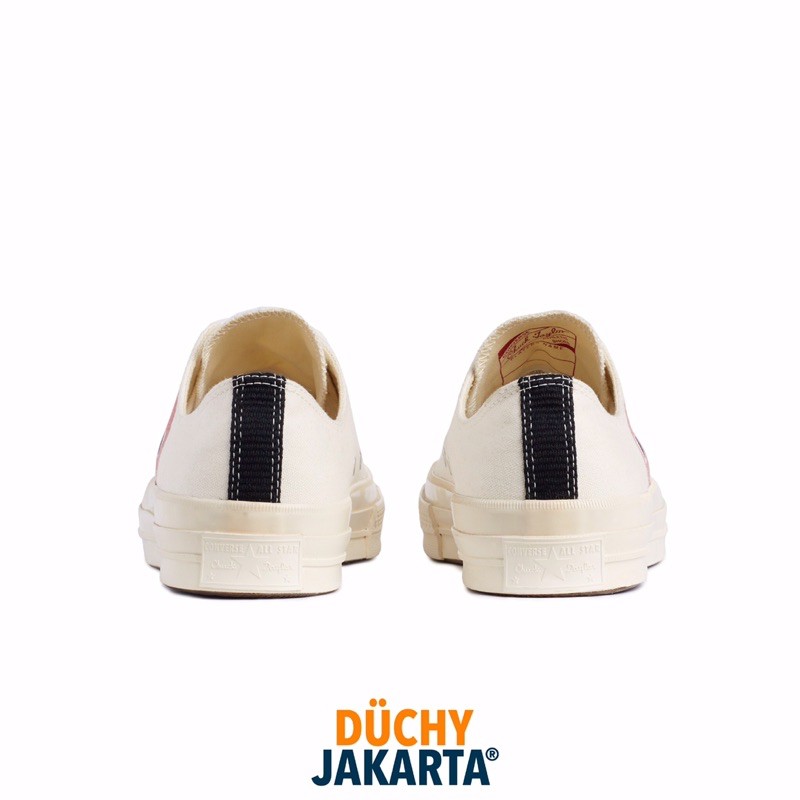 red heart converse low top