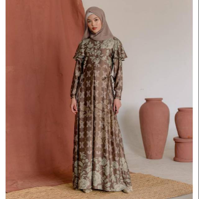 Rinjani dress soil XL wearing klamby wk