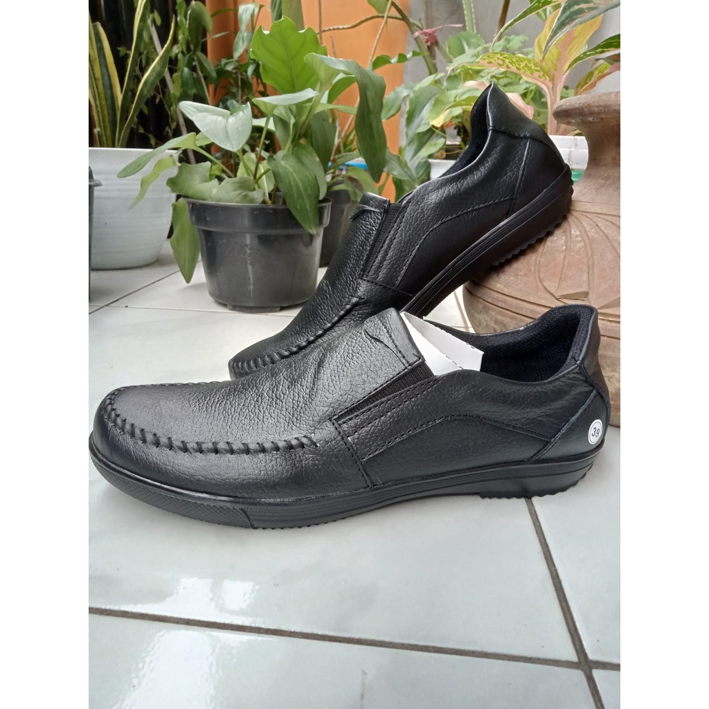 SEPATU PRIA KULIT CASUAL SEPATU PRIA FORMAL KULIT