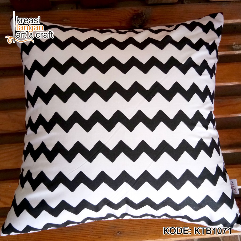 SARUNG BANTAL SOFA Ukuran 30x50, 40x40, 45x45, 50x50, 60x60, 70x70 - KTB1071