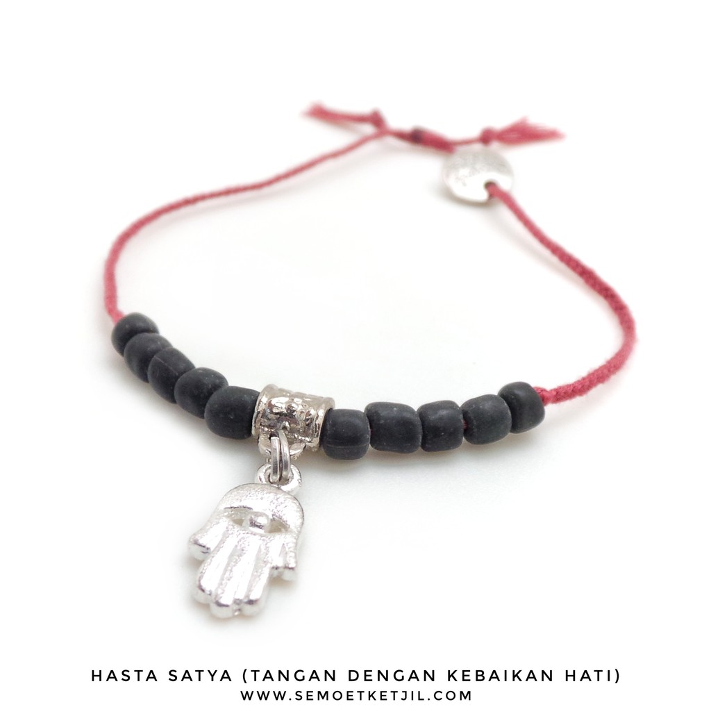 

Semoet Ketjil Gelang Bohemian Hasta Satya Hamsa Gudo