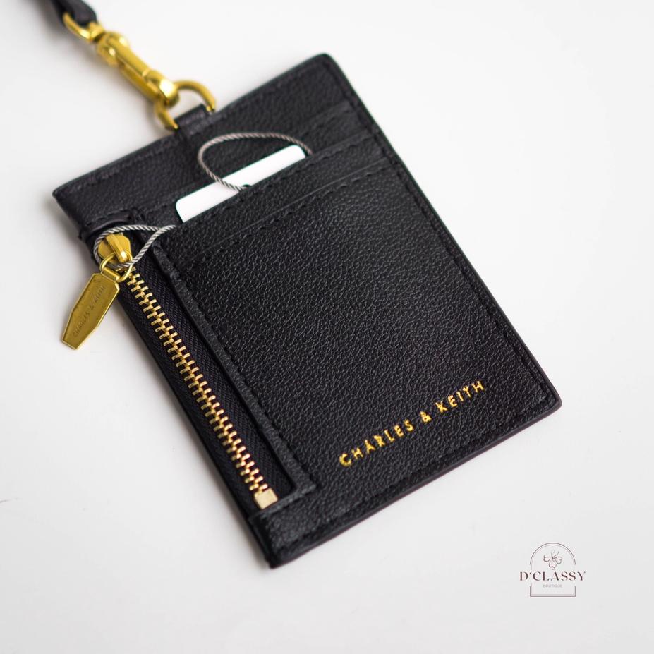 

Terbaru! DOMPET CK SIDE ZIP LANYARD NAME TAG - CK6-50701105 ,.