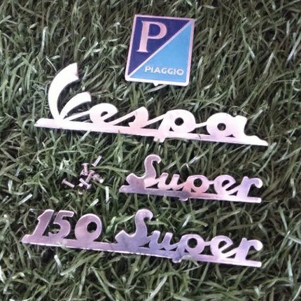 Emblem set Vespa super 66