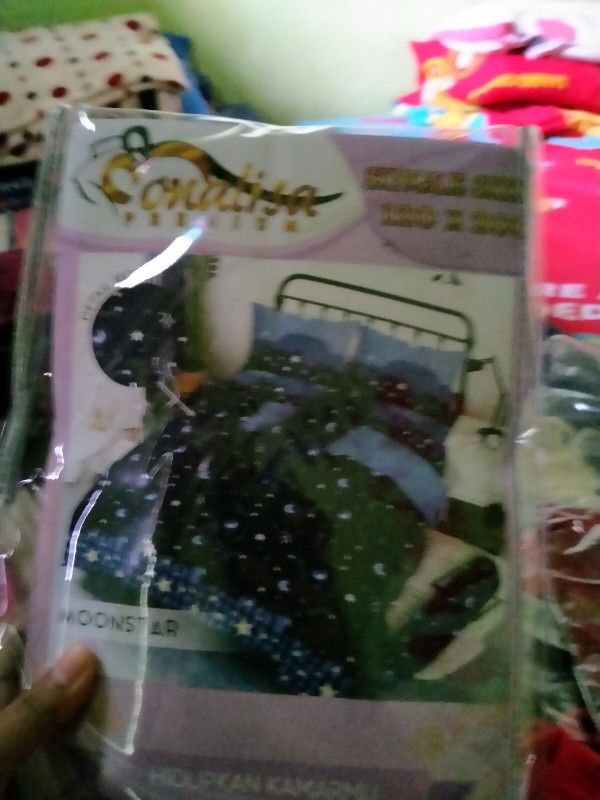 Sprei Monalisa Premium Motif Moonstar