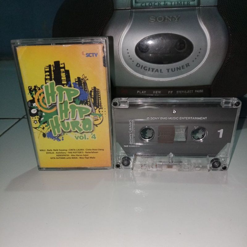Kaset Pita Hip Hip Hura