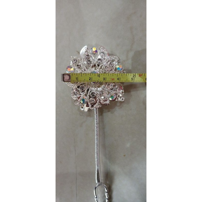 mentul/kembang goyang bunga kece