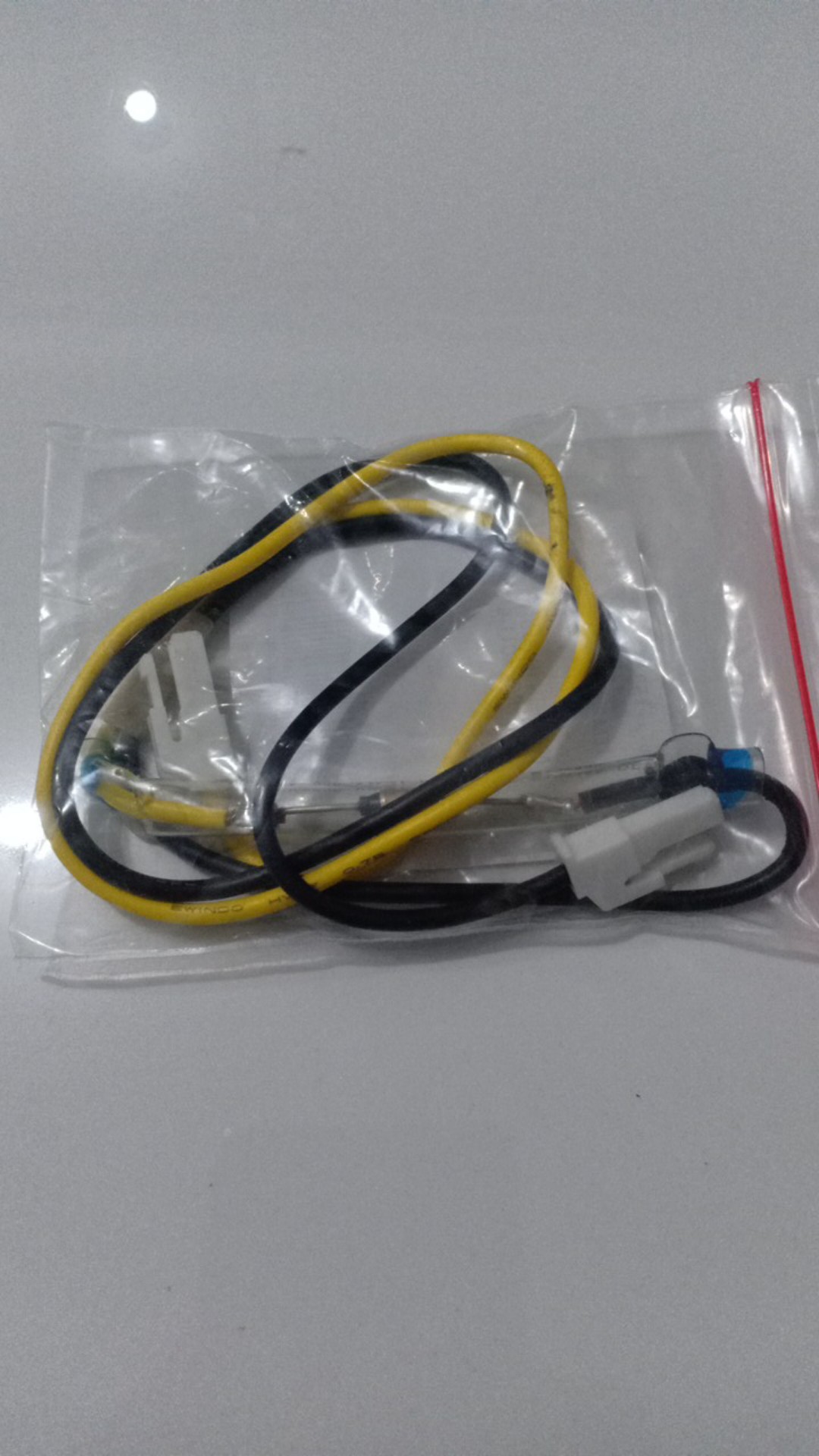 Temp / Heater / Thermal Fuse Sekring Lemari Es Panasonic 2 Pintu