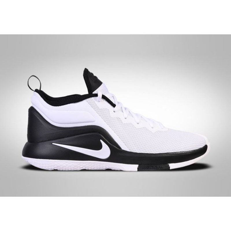 SEPATU BASKET NIKE