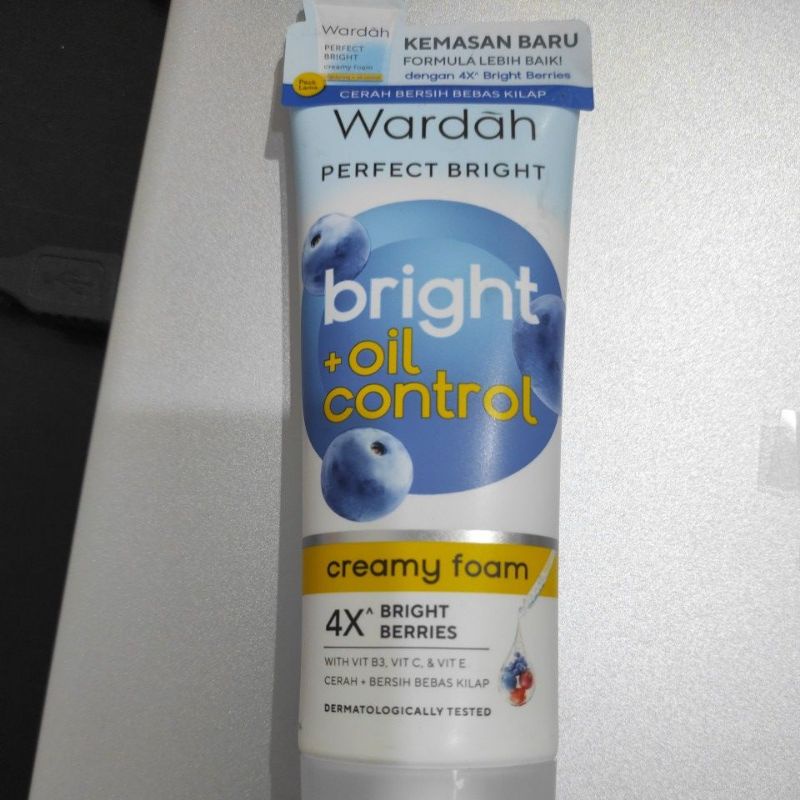 Jual Wardah Perfect Bright Creamy Foam Brightening + Oil Control