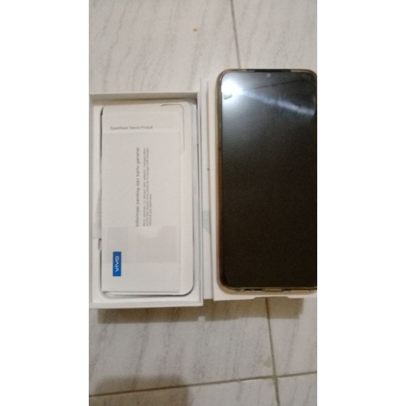 handphone vivo Y20s RAM 8GB ROM 128GB