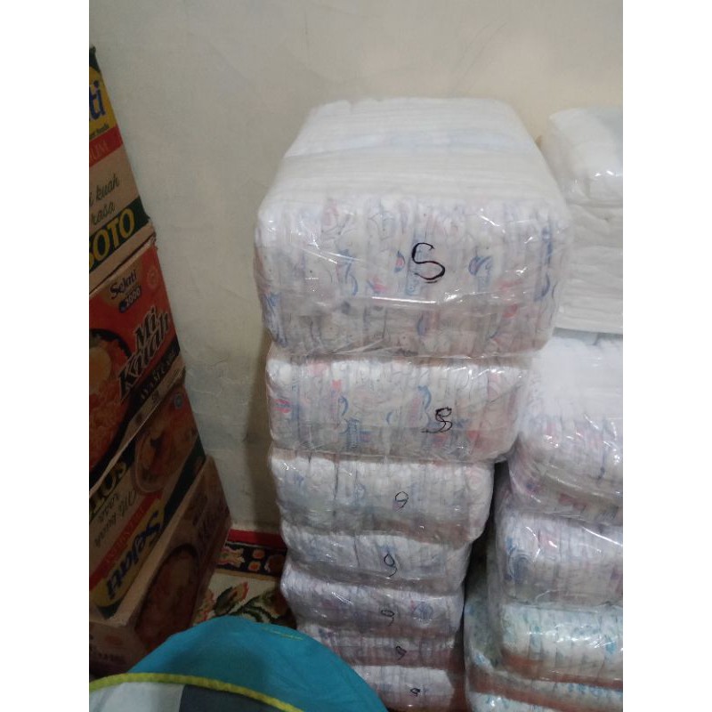 pampers bayi