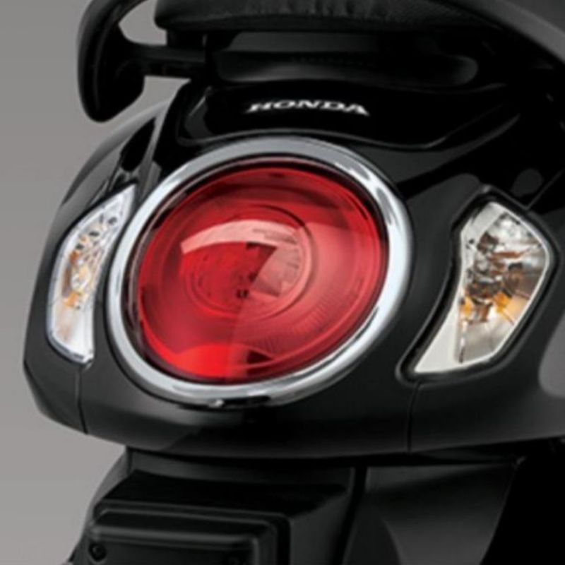 GARNIS LAMPU BELAKANG TAIL LIGHT HONDA SCOOPY