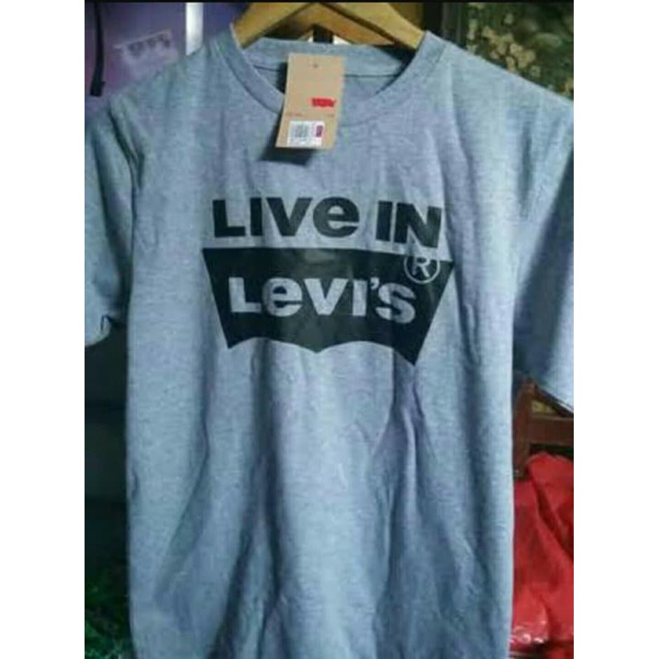 Terlaris Kaos Baju Obral Combed 30S Distro Live In Levis_ Polos Custom Pria |