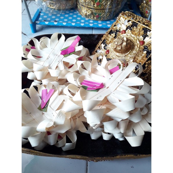 salesale..li/canang sari ibung/25 pcs//11000