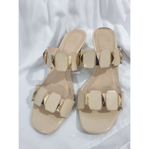 Preloved sandal everbest