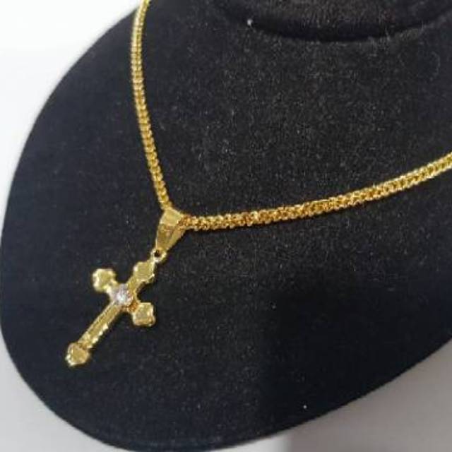 Gambar Kalung Emas  Salib Terbaru gambar hd pilihan