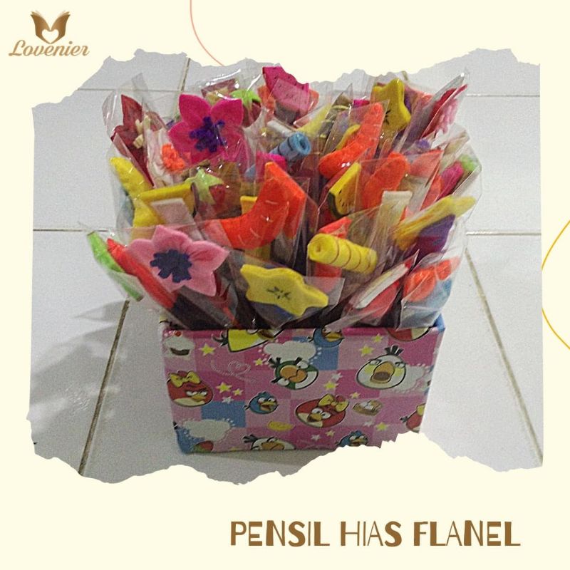 

Pensil Hias Flanel